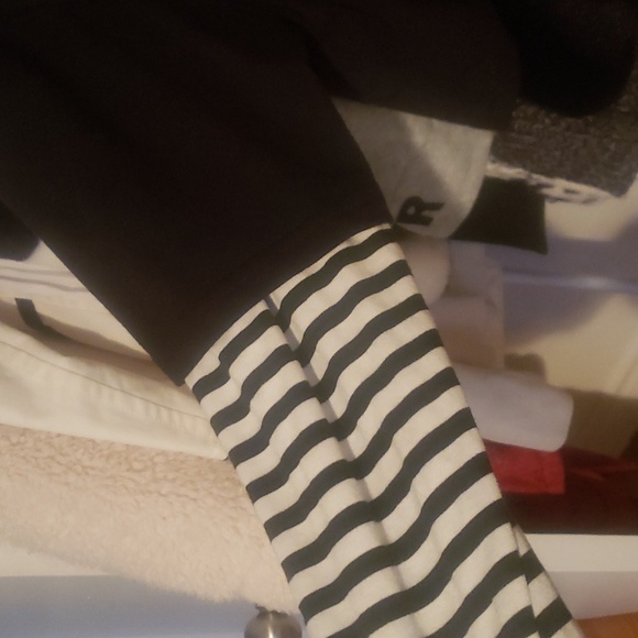 ⭐Free With Purchase⭐Sun, Moon, Destiny Top - Picture 2 of 3